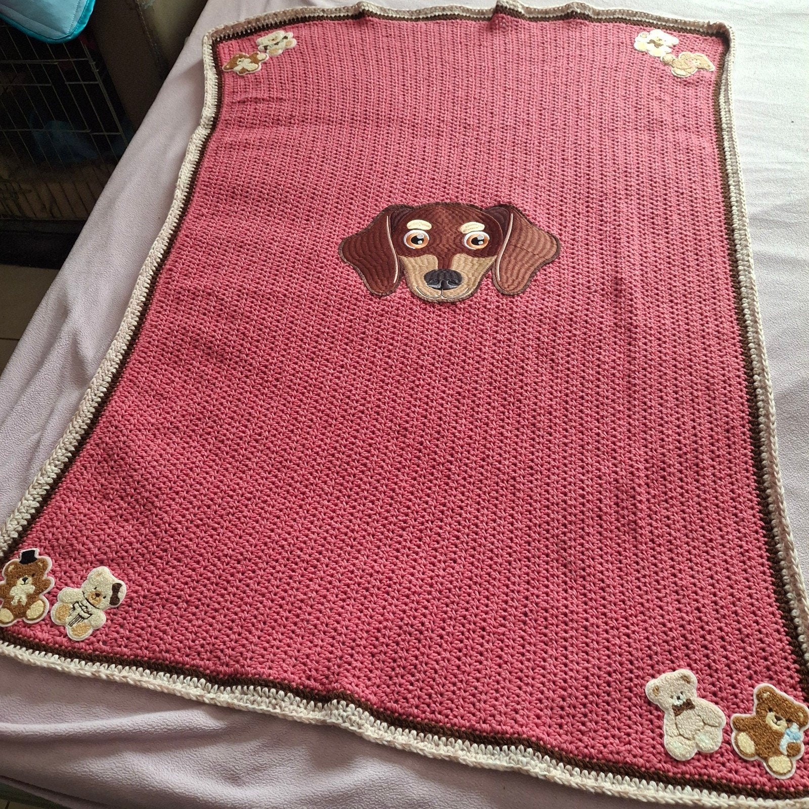 couverture avec grosse tête de chien et ours, Neuf, Enlèvement ou Envoi, Couverture, Fait main