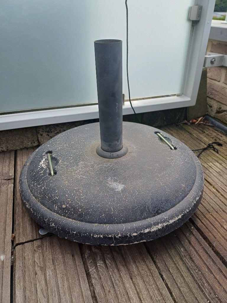 Gereserveerd Gratis parasolvoet 30kg - 50cm diameter, Enlèvement, Utilisé, Moins de 1 mètre, Base de parasol