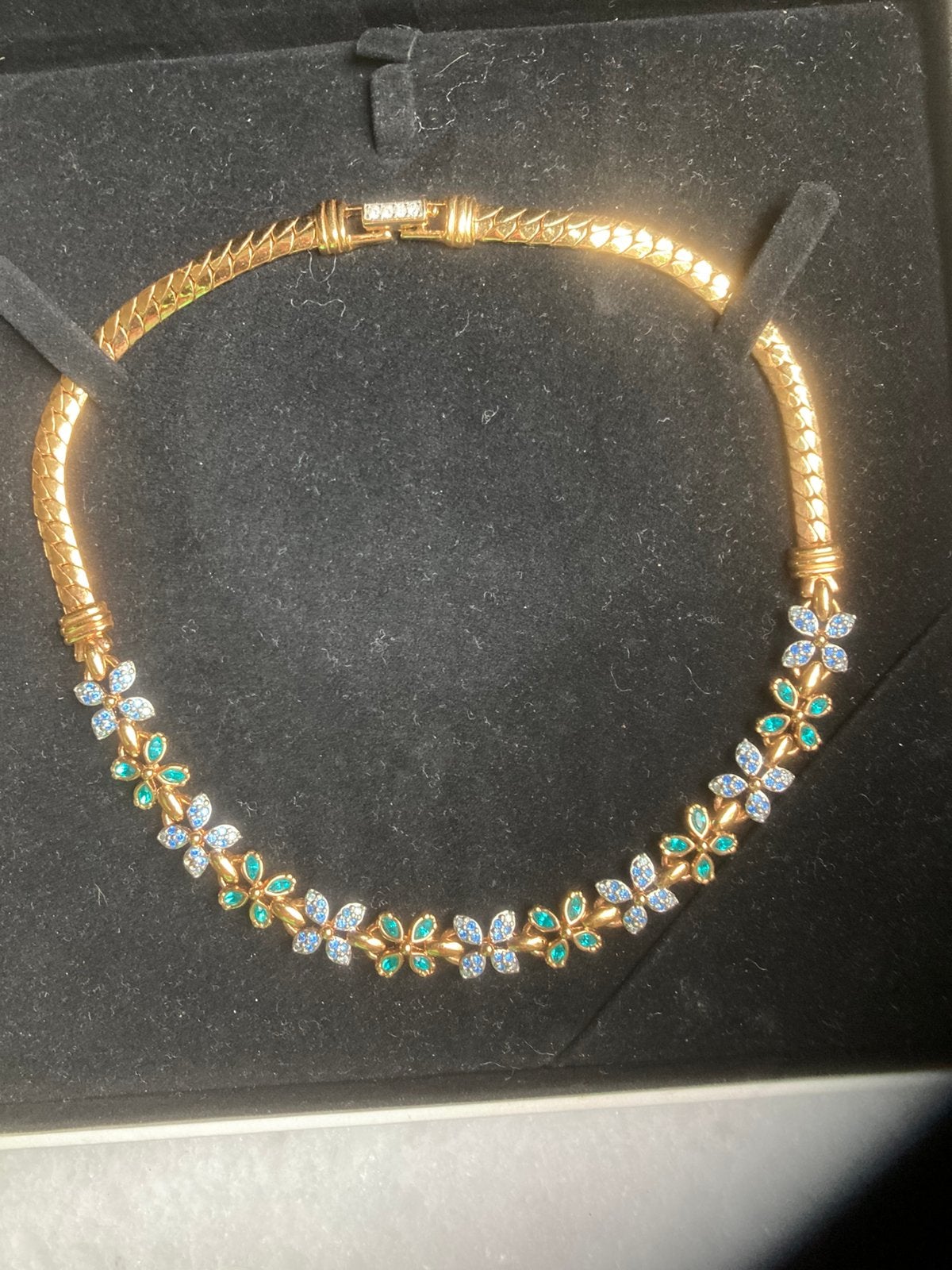 Vintage Swarovski collier, Enlèvement, Comme neuf, Bleu, Or