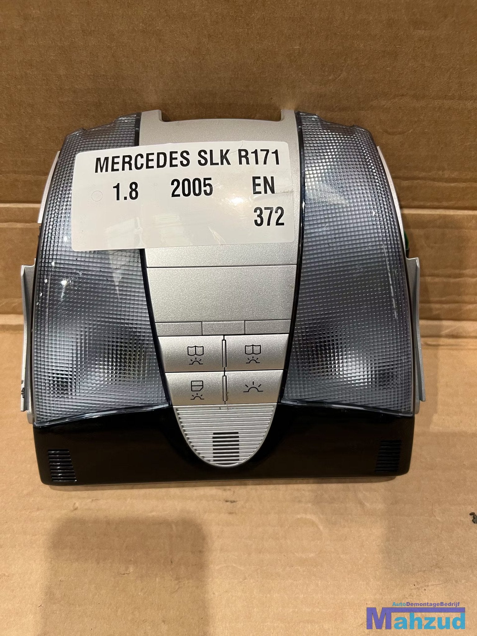 MERCEDES SLK R171 Binnenverlichting 2005-2011 A1718201201, Mercedes-Benz AG, Mercedes-Benz, Utilisé, Mercedesstrasse 120
70372  Stuttgart, DE
