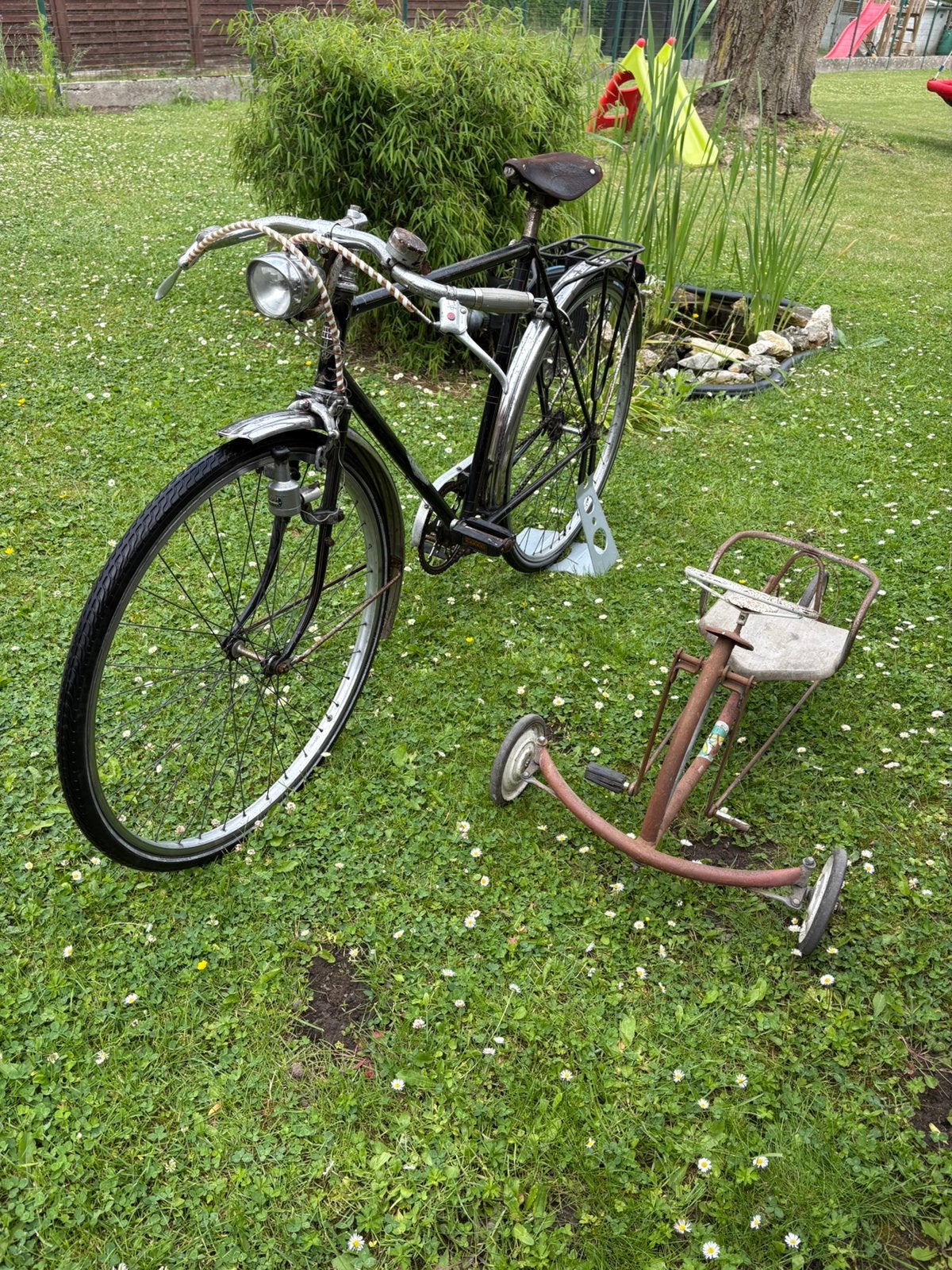 Herenfiets en driewieler trapfiets, jaren 50-60, Vélos & Vélomoteurs, Vélos | Ancêtres & Oldtimers, Enlèvement, Frein sur jante