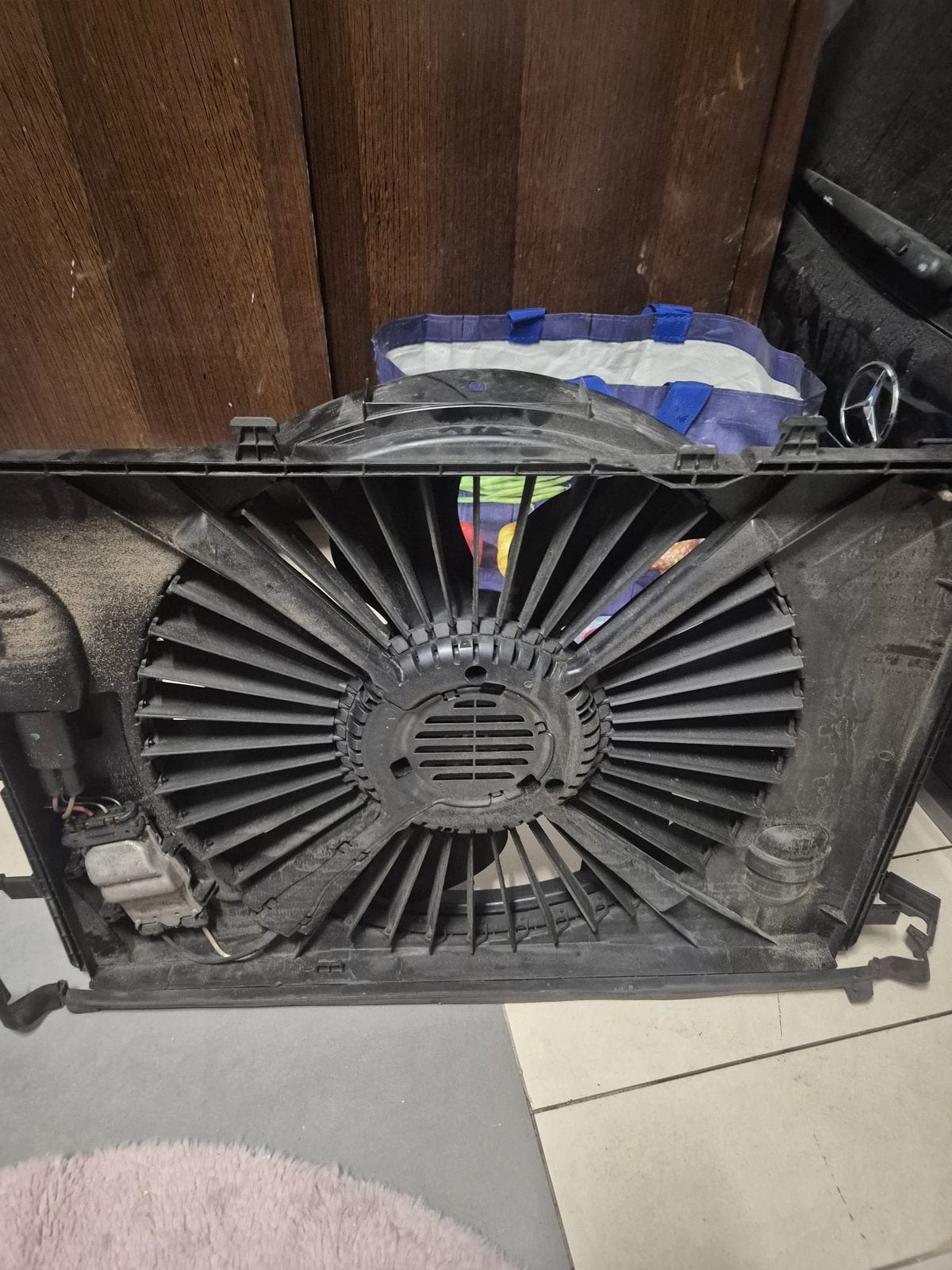 Ventilateur de radiateur Mercedes C180 CDI W204/S204, Enlèvement, Utilisé, Mercedes-Benz