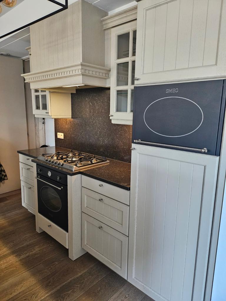 Complete keuken, weg wegens verbouwingen, Ophalen