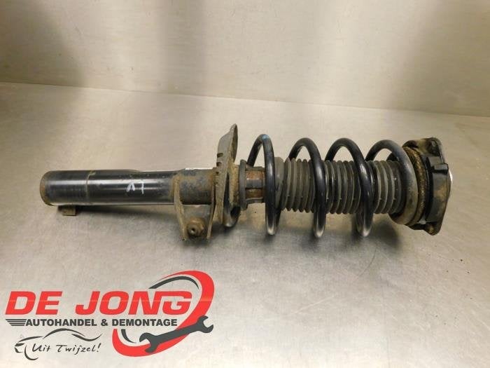 Schokdemperpoot links-voor van een Volkswagen Caddy, Gebruikt, -, Volkswagen, -