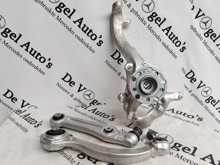 Suspension de roue avant droite d'un Mercedes GLC-Klasse, Autos : Pièces & Accessoires, 3 mois de garantie, Utilisé, -, -