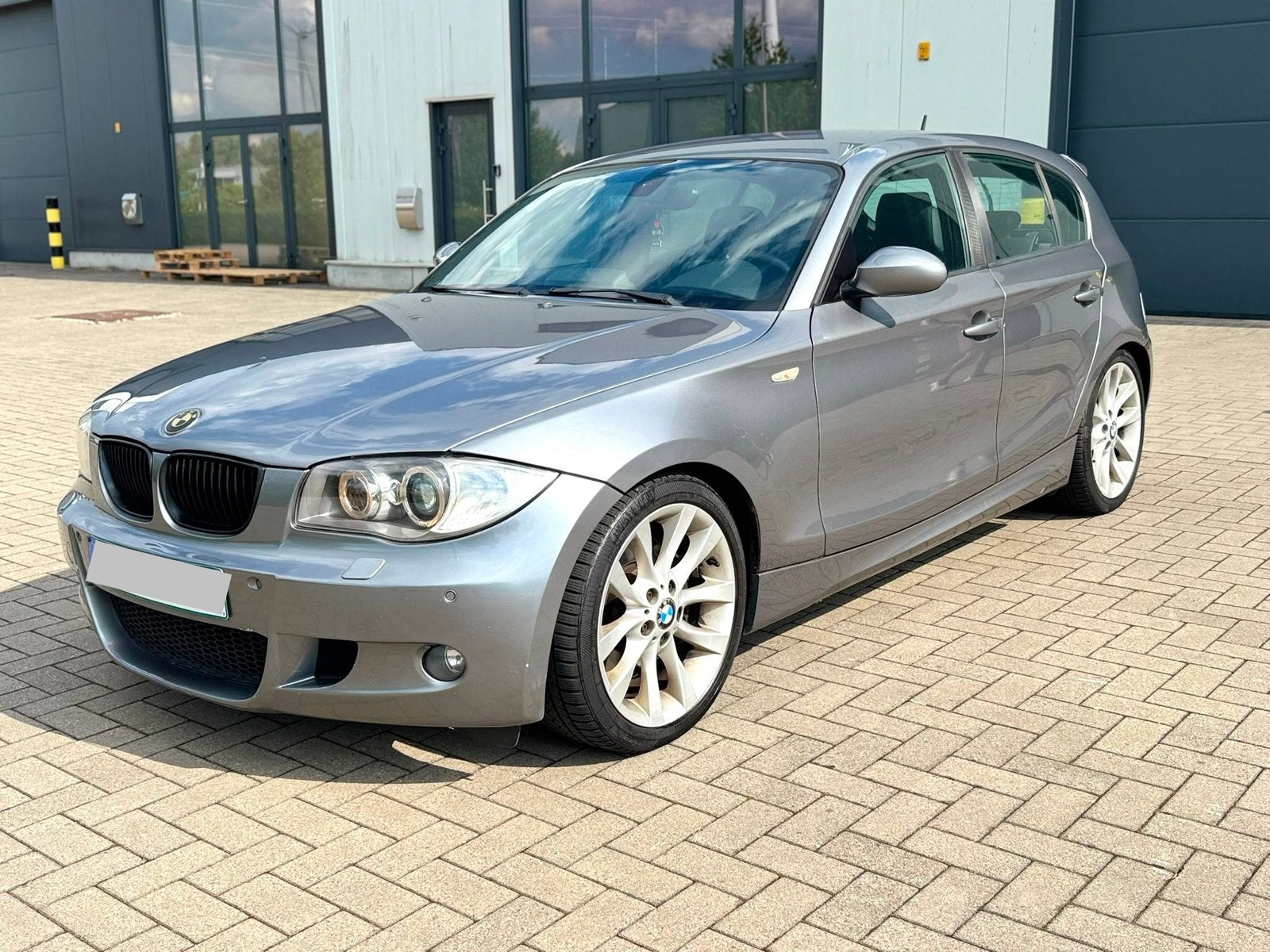 Bmw 123d / M-performance / Facelift / Airco / Xenon, Auto's, Dealer onderhouden, 1 Reeks, Particulier, 150 kW