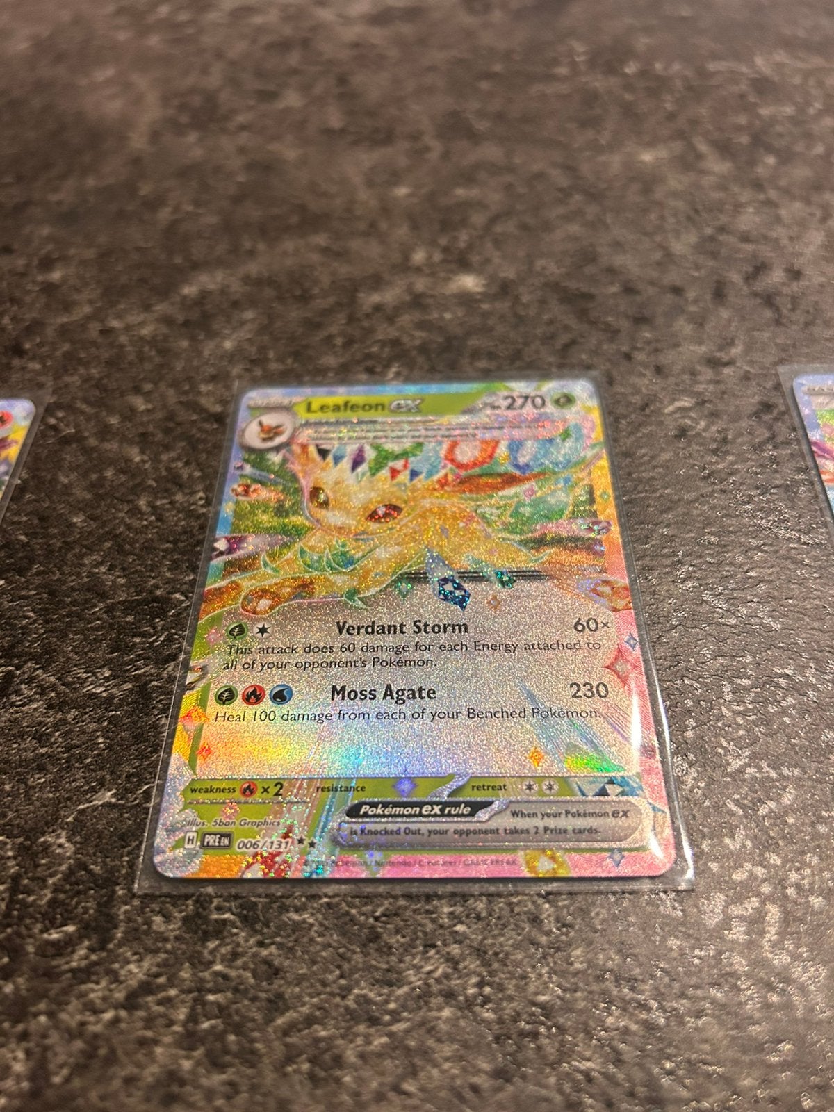 Prismatic hits Leafeon ex - flareon ex,...., Ophalen, Zo goed als nieuw