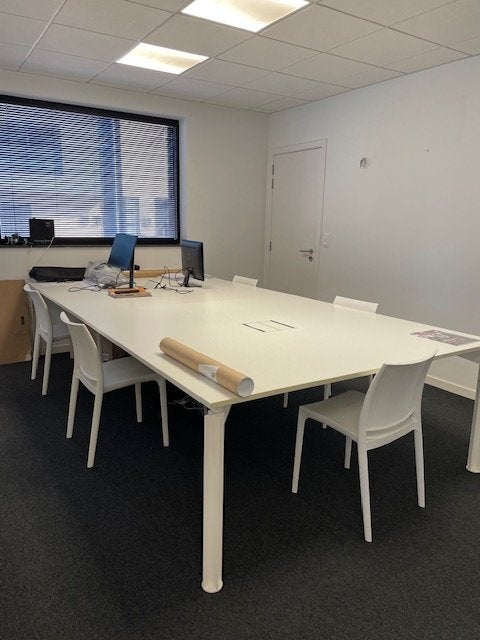 Bureau/vergader tafels ( 2 ), Overige typen, Gebruikt, Overige merken, Overige materialen