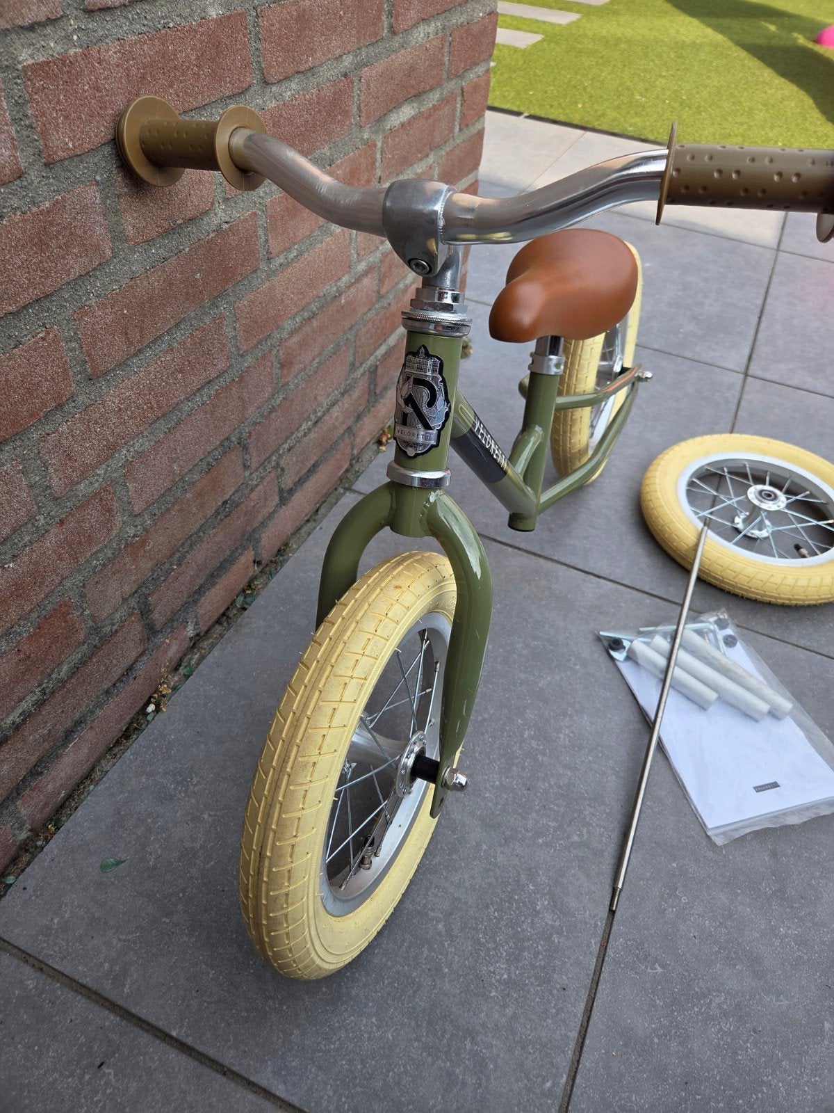 Veloretti Twee Drie wieler Loopfiets Groen - Zo goed als nie, Vélos & Vélomoteurs, Enlèvement, Comme neuf, Moins de 16 pouces