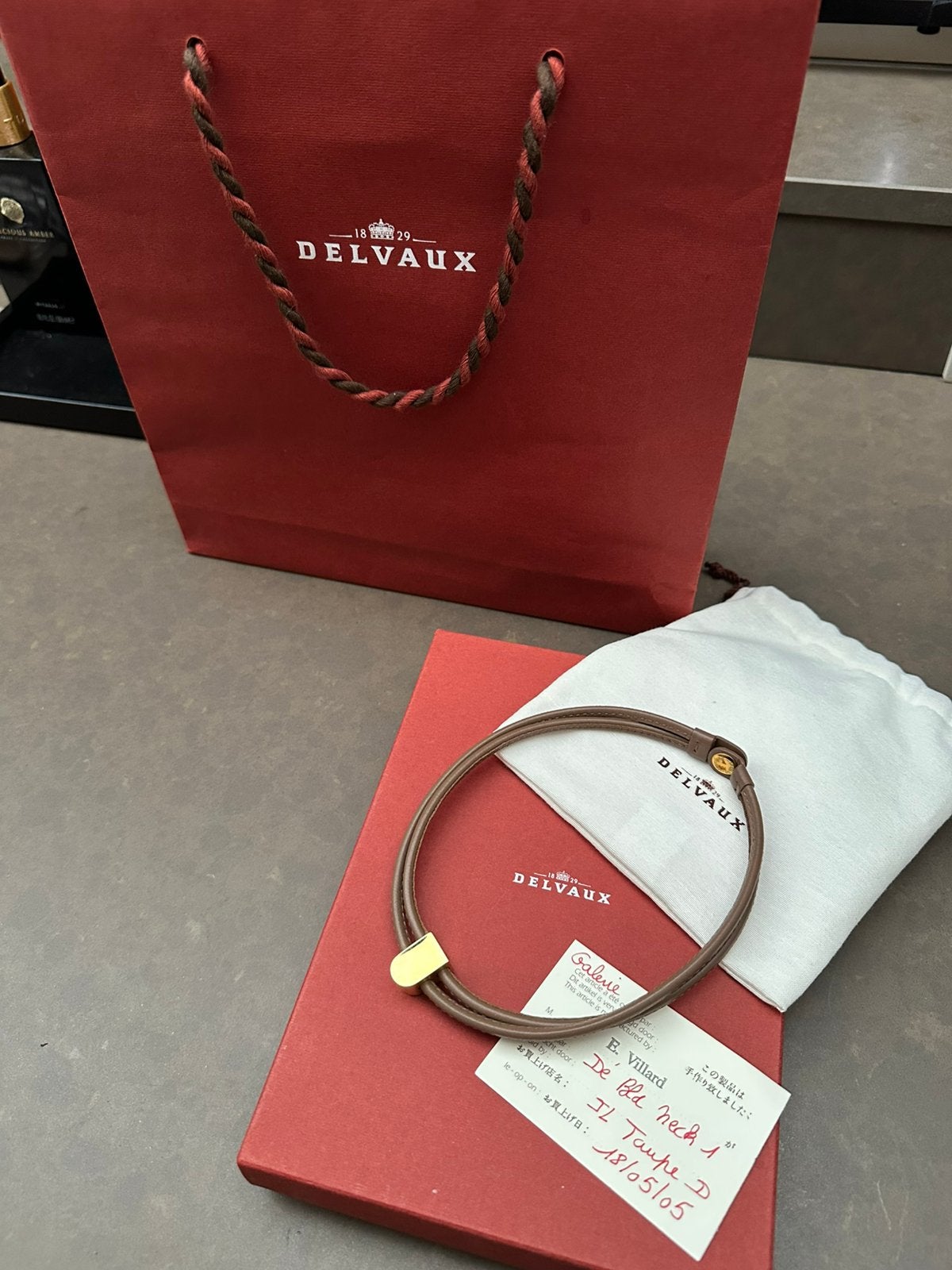 Collier Delvaux, Bijoux, Sacs & Beauté, Enlèvement, Comme neuf