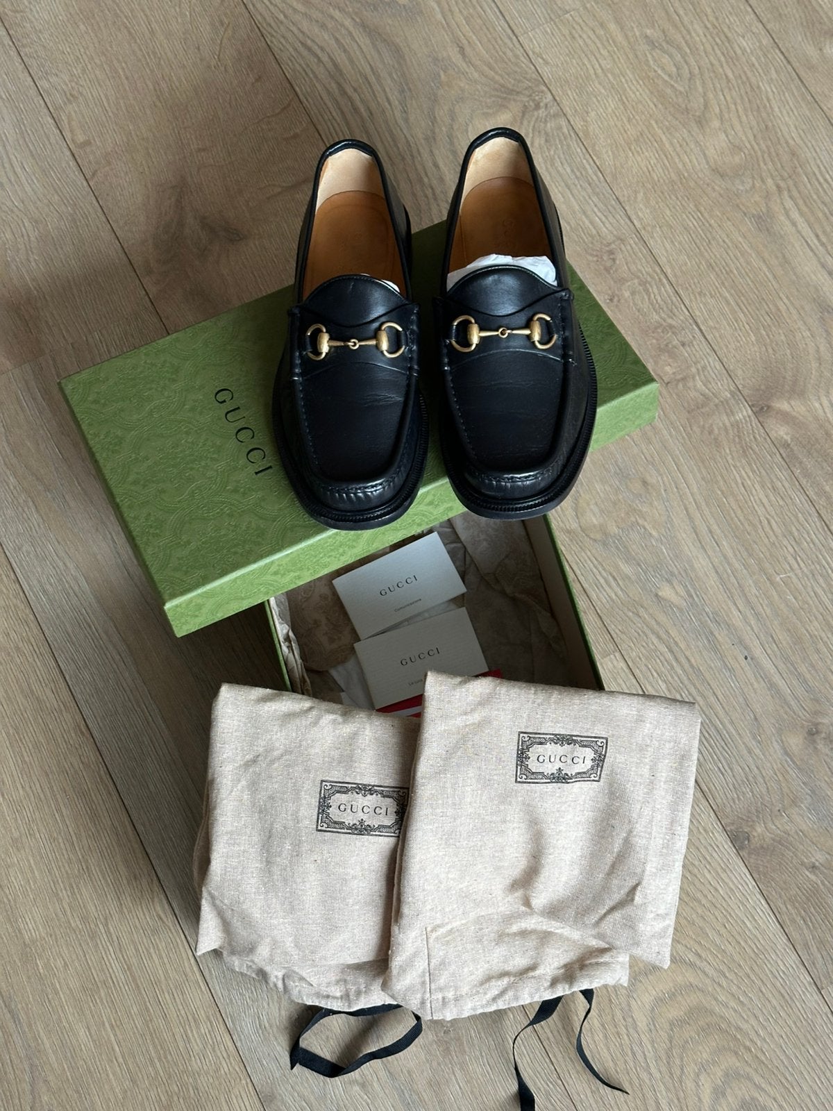 Gucci Men’s Horsebit 1953 loafer (black/gold), Kleding | Heren, Ophalen of Verzenden, Zo goed als nieuw, Loafers