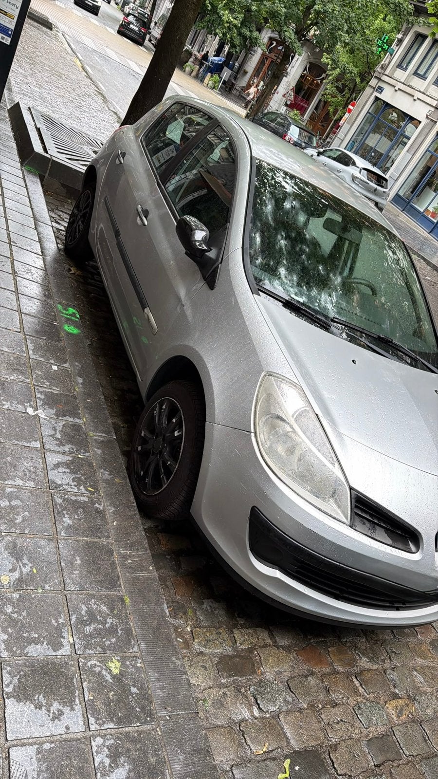 Clio 3 2007 très bon etat 2500€ tout les documents en ordre, Autos, Renault, Achat, 5 portes, Particulier, Euro 4