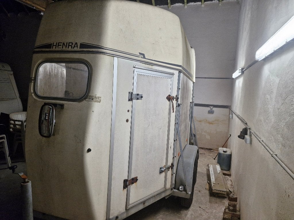 Paardentrailer 2 paarden, Dieren en Toebehoren, Paarden en Pony's | Trailers en Aanhangwagens, Ophalen, Gebruikt, Hout, 2-paards trailer