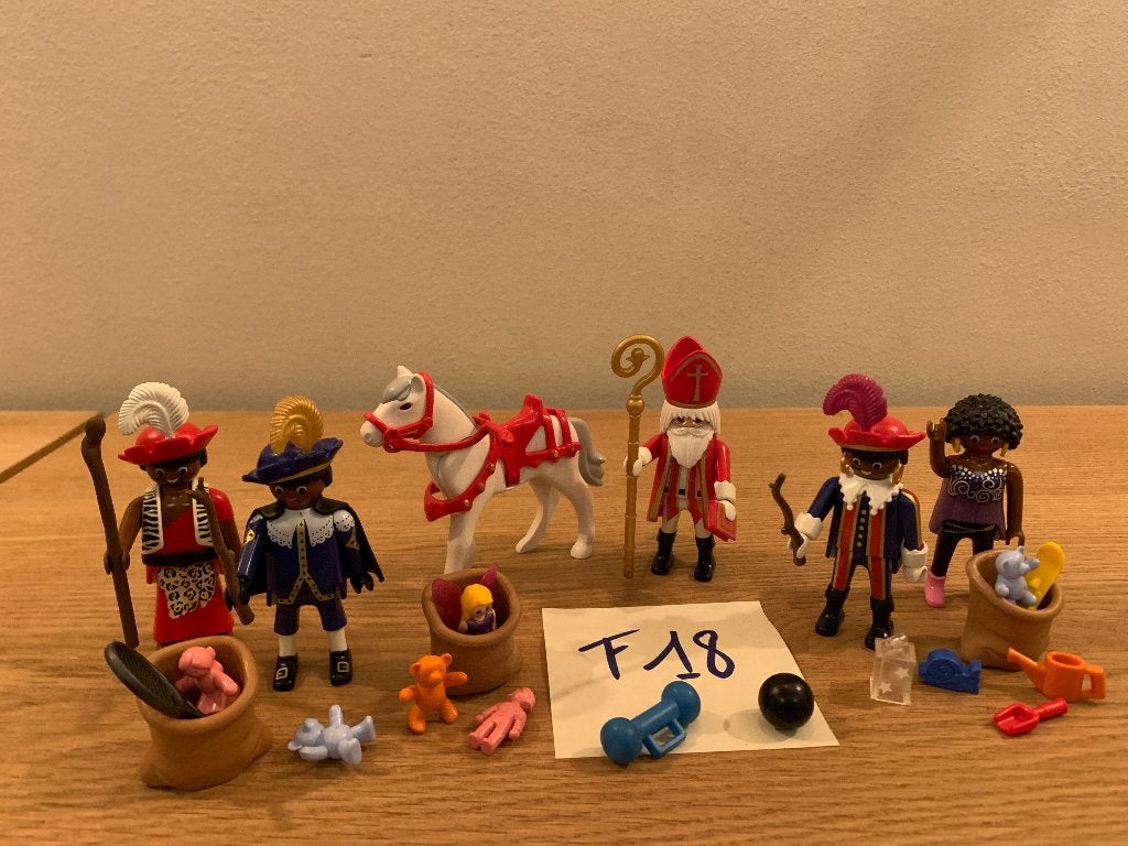 PLAYMOBIL F18: VARIA SINTERKLAAS E.A., Kinderen en Baby's, Ophalen of Verzenden, Zo goed als nieuw, Losse onderdelen, Figuren