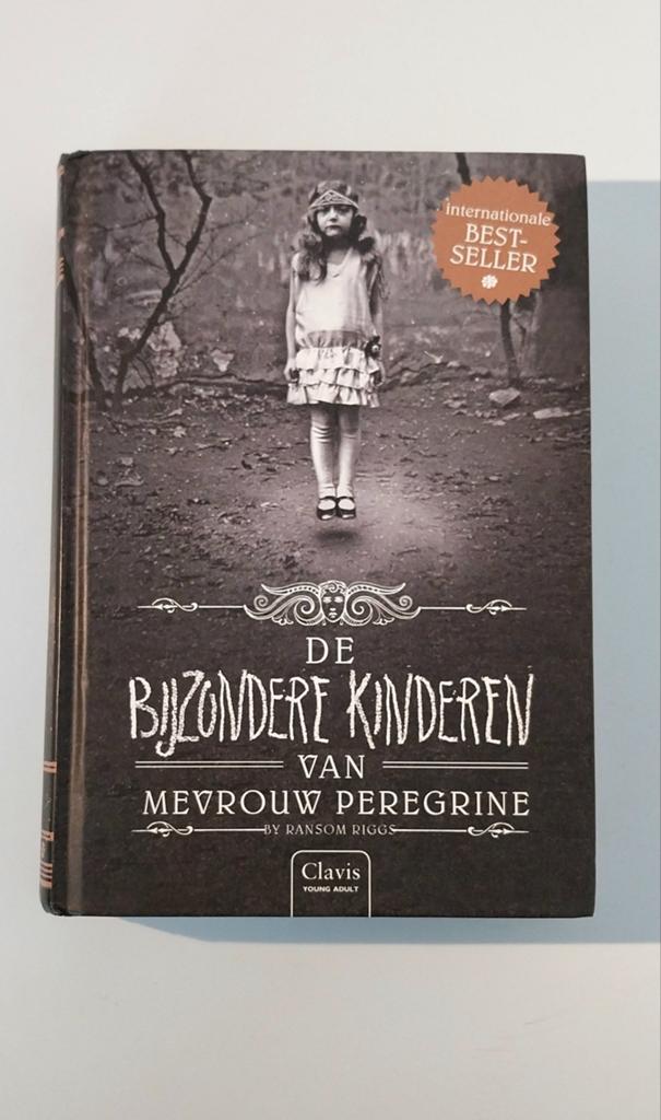 De bijzondere kinderen van mevrouw Peregrine Ransom Riggs, Ophalen of Verzenden, Zo goed als nieuw, Ransom Riggs