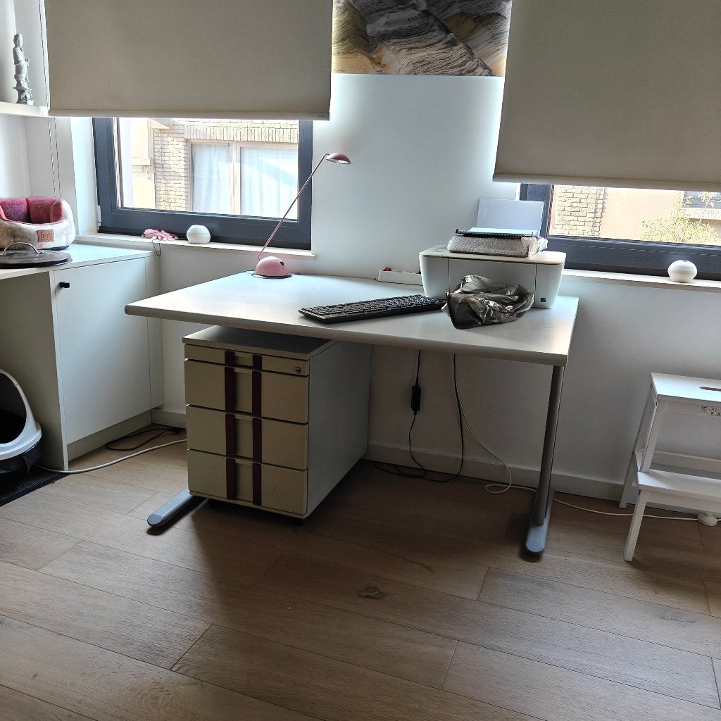 Bureau, Huis en Inrichting, Ophalen, Gebruikt, 31 cm, 47 cm