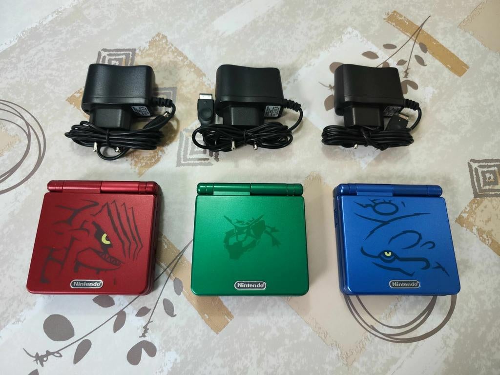 Éditions Pokémon Game Boy Advance SP, Enlèvement ou Envoi