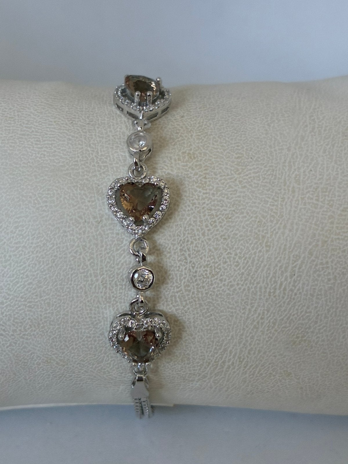 Zilver 925 Armband met Labmade Zultaniet Harten (19.5-22.5cm, Bijoux, Sacs & Beauté, Bracelets, Enlèvement ou Envoi, Avec pierre précieuse