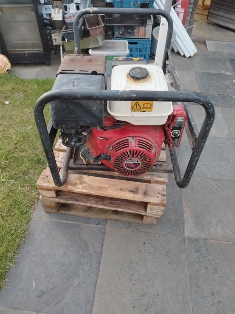 Benzine stroomgroep Honda motor, Bricolage & Construction, Enlèvement