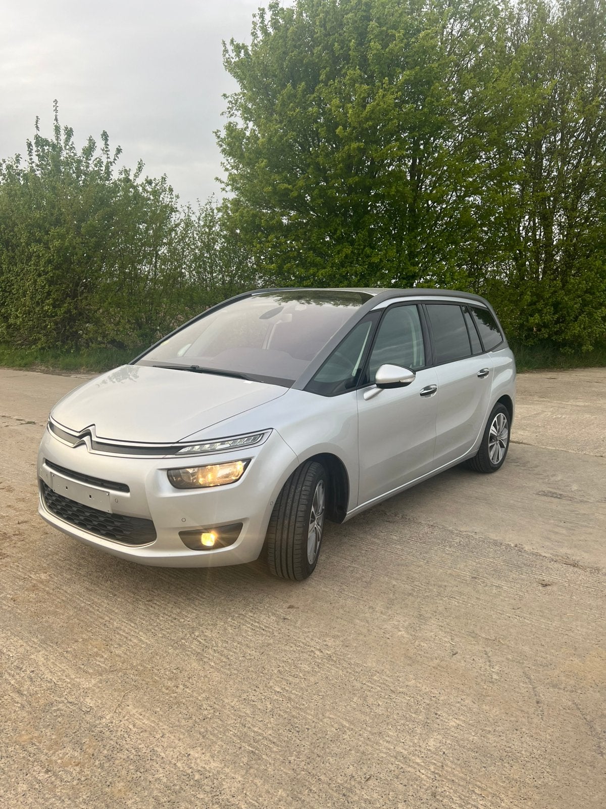 Citroen GRAND C4 PICASSO 1.6 HDI 85 kW (115 PK) 7pl, Autos, Euro 5, Achat, Boîte manuelle, C4 (Grand) Picasso