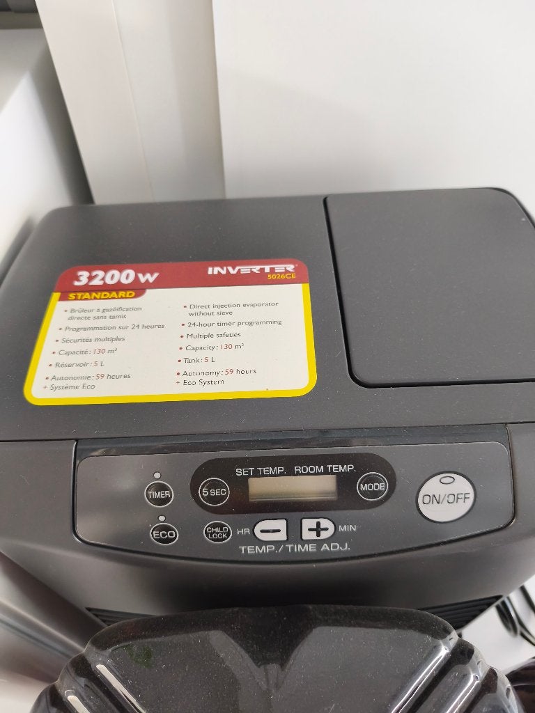 poele à petrole neuf , inverter 3200w+ 25l de petrole offert, Maison & Meubles, Poêles, Comme neuf, Autoportant, Chauffage au kérosène