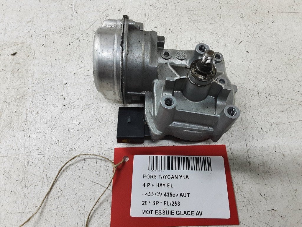 RUITENWISSERMOTOR VOOR Porsche Taycan (Y1A) (9J1955119C), Auto-onderdelen, Ruiten en Toebehoren, Gebruikt, Rue de l'Espoir 34 34
4030  GRIVEGNÉE, BE