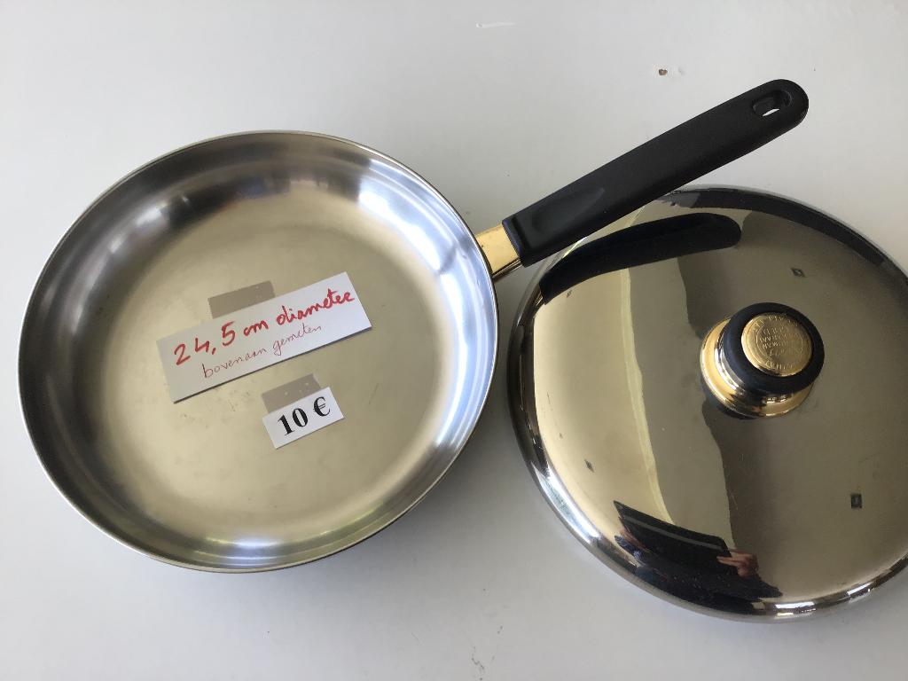 1 braadpan aan slechts 10 € en vele andere, Ophalen of Verzenden, Zo goed als nieuw