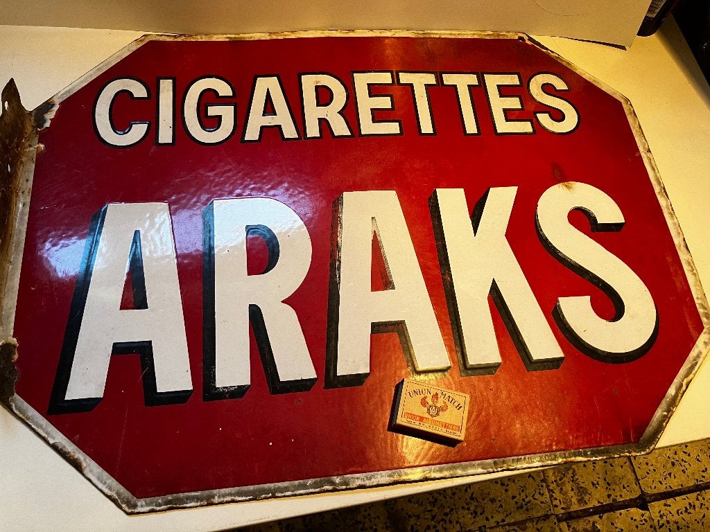 CIGARETTES ARAKS, Enlèvement ou Envoi, Utilisé, Panneau publicitaire