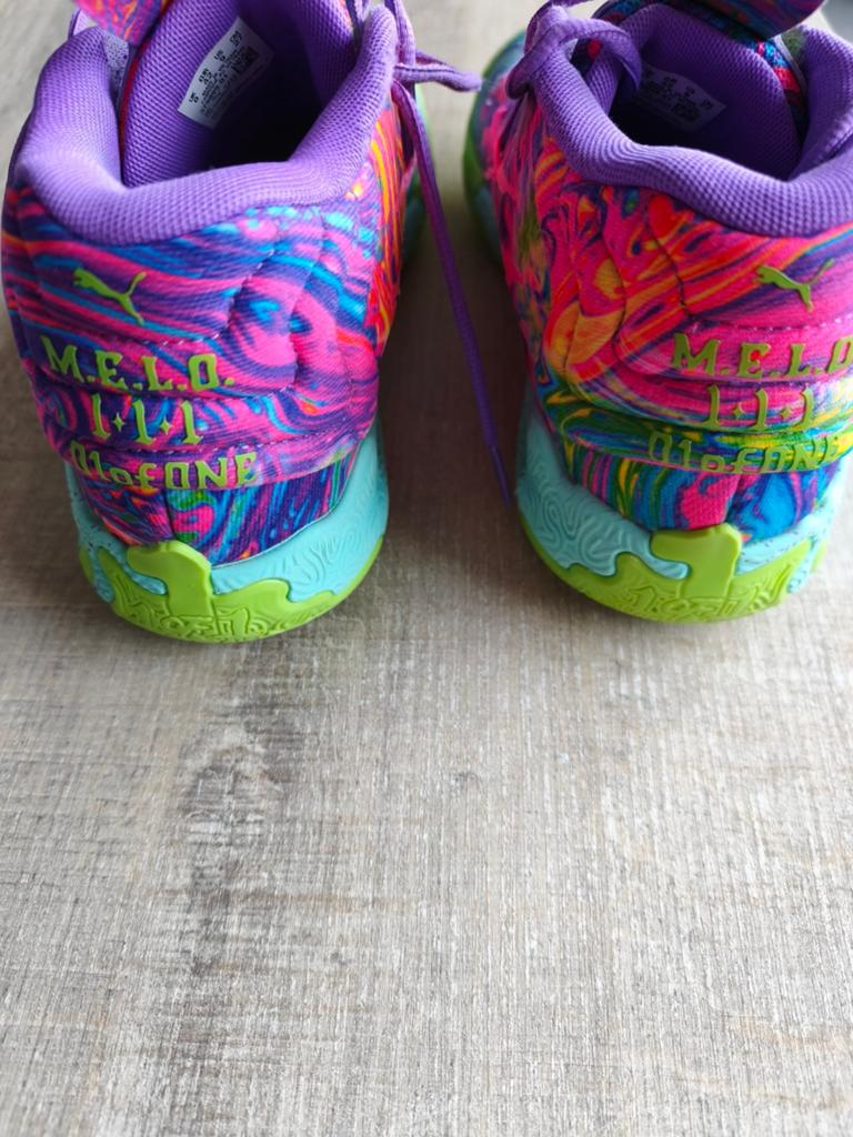 Basketbalschoenen Melo maat 42, Ophalen of Verzenden