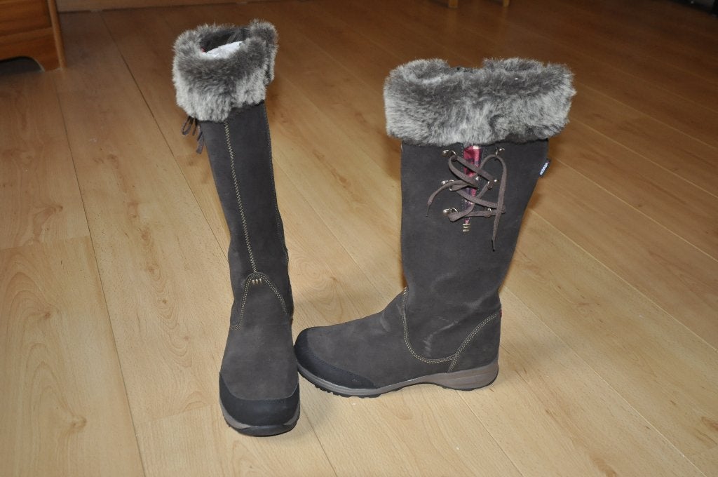Bottes daim marron fourrées Quechua t.38 TB état, Kleding | Dames, Bruin, Snowboots, Ophalen of Verzenden, Zo goed als nieuw