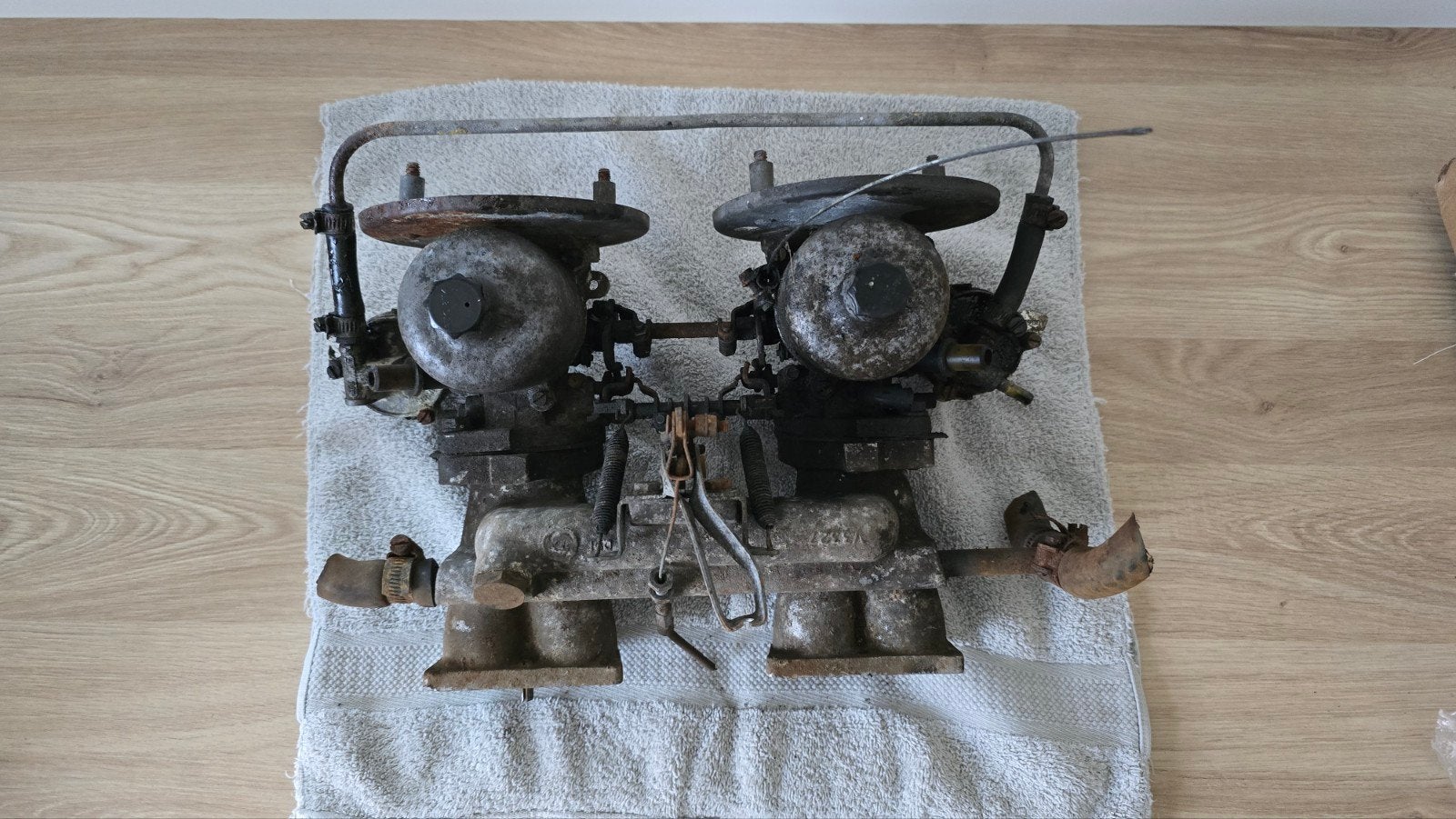 Originele dubbele SU HS4 carburateurs + RKC723 spruitstuk, Autos : Pièces & Accessoires, Enlèvement ou Envoi, Utilisé, Austin