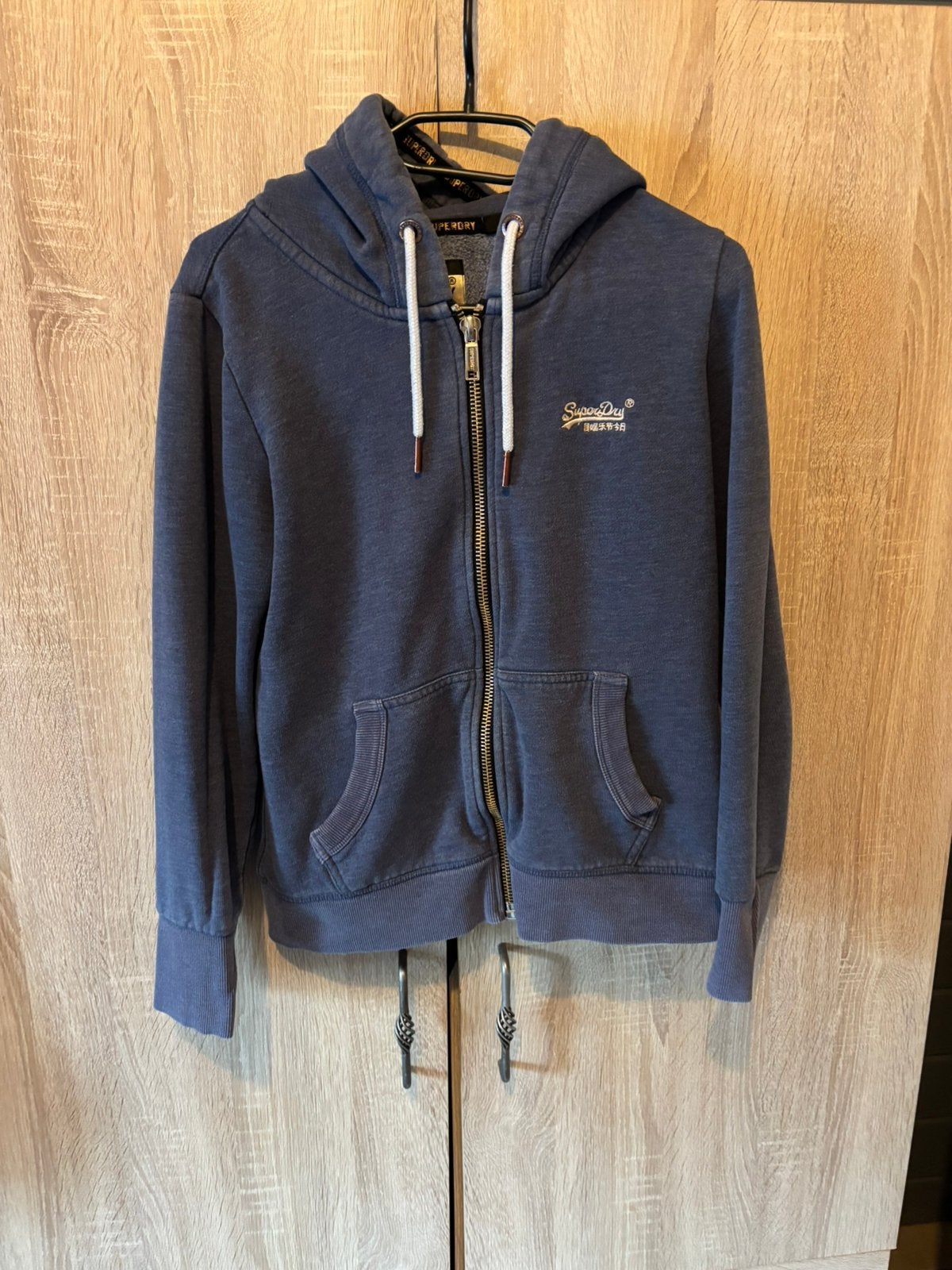 Pull superdry, Enlèvement ou Envoi, Comme neuf, Taille 52/54 (L), Bleu