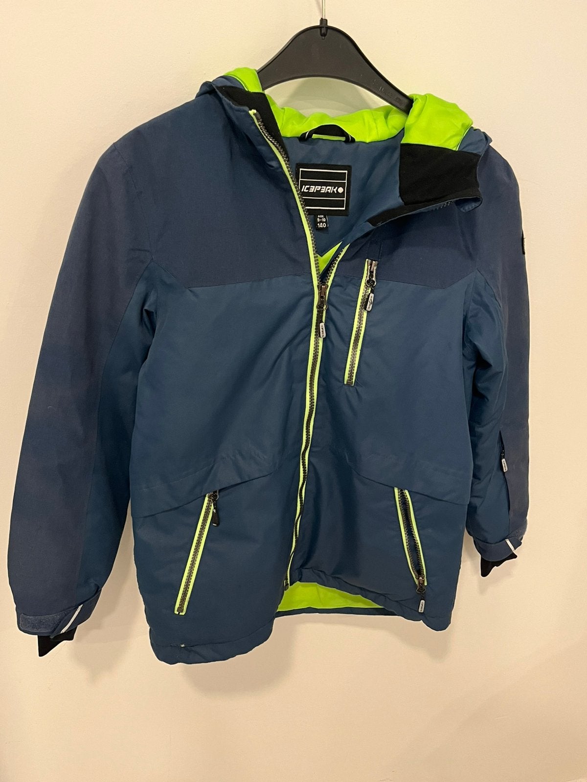 Kinderskijas maat 140, Enfants & Bébés, Enlèvement, Comme neuf, Garçon, Manteau