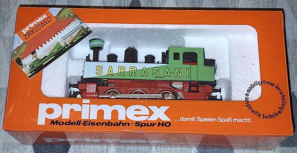 Märklin Primex HO circus Sarrasani stoomloc + 5 wagonsets, Hobby en Vrije tijd, Modeltreinen | H0, Ophalen of Verzenden, Zo goed als nieuw