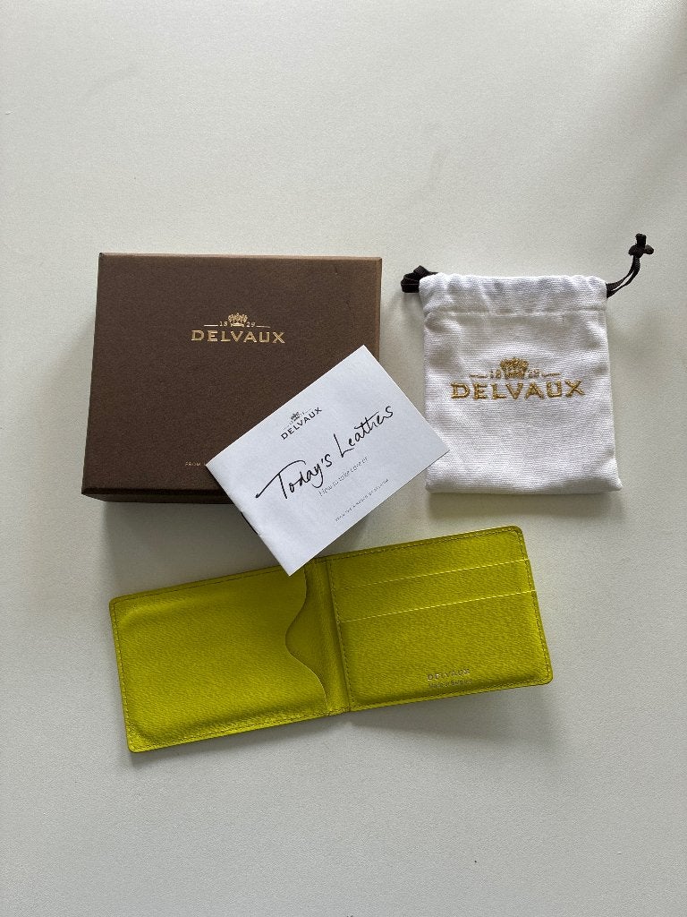 Delvaux portefeuille, Overige merken, Gebruikt, Geel, Ophalen of Verzenden