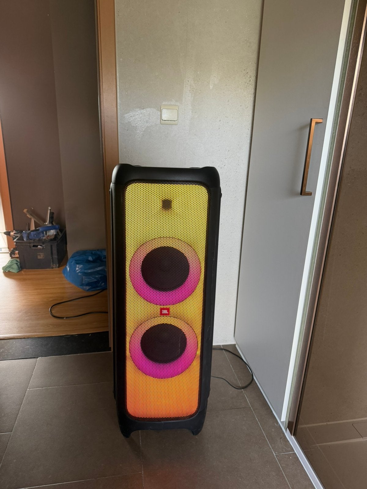 Jbl partybox 1000, Enlèvement, Utilisé, Haut-parleur(s)