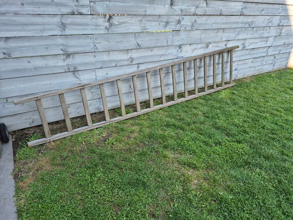 Vintage houten ladder, Ophalen