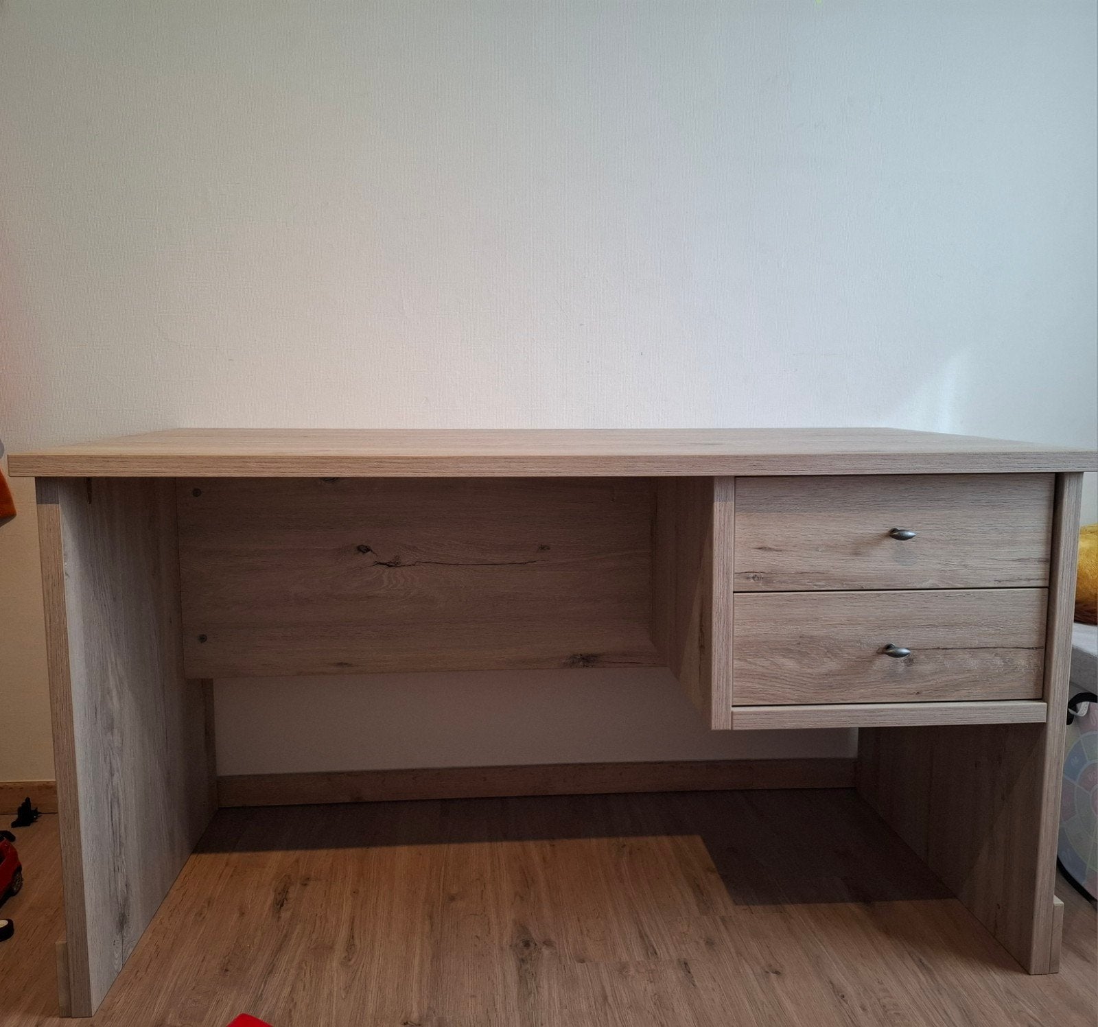 Bureau in nieuwstaat te koop, Huis en Inrichting, Bureaus, Ophalen
