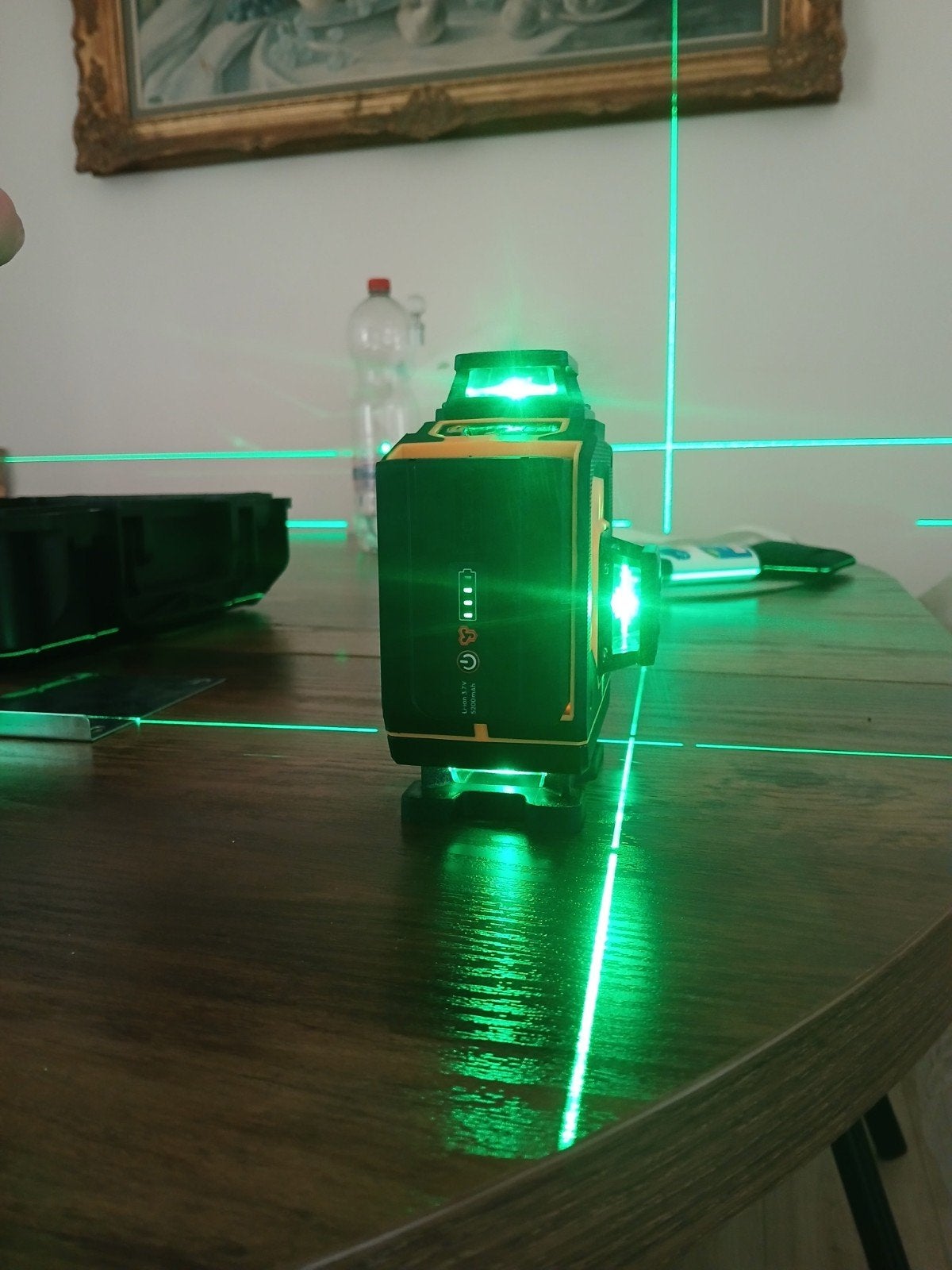 16 lijn laser. met afstandsbediening en andere toebehoren, Ophalen