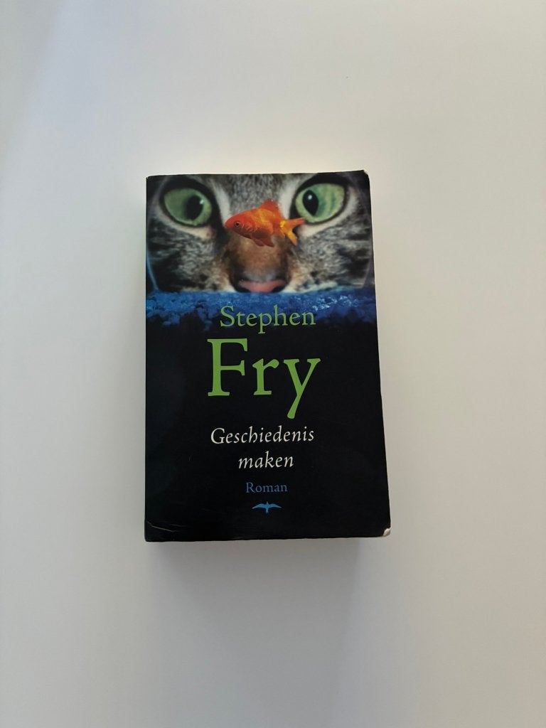 BOEK “Geschiedenis maken” van Stephen Fry, Ophalen of Verzenden, Gelezen, Stephen Fry