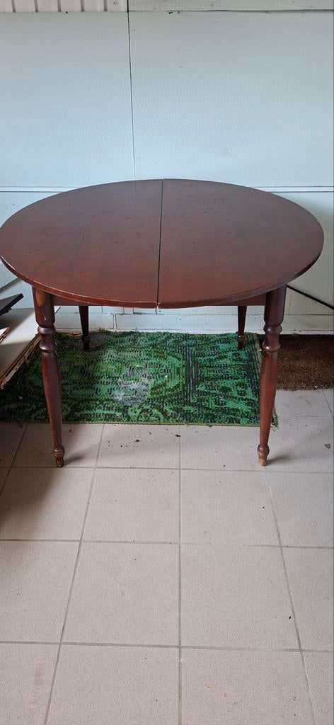 Houten uittrekbare tafel, rond of ovaal, Ophalen