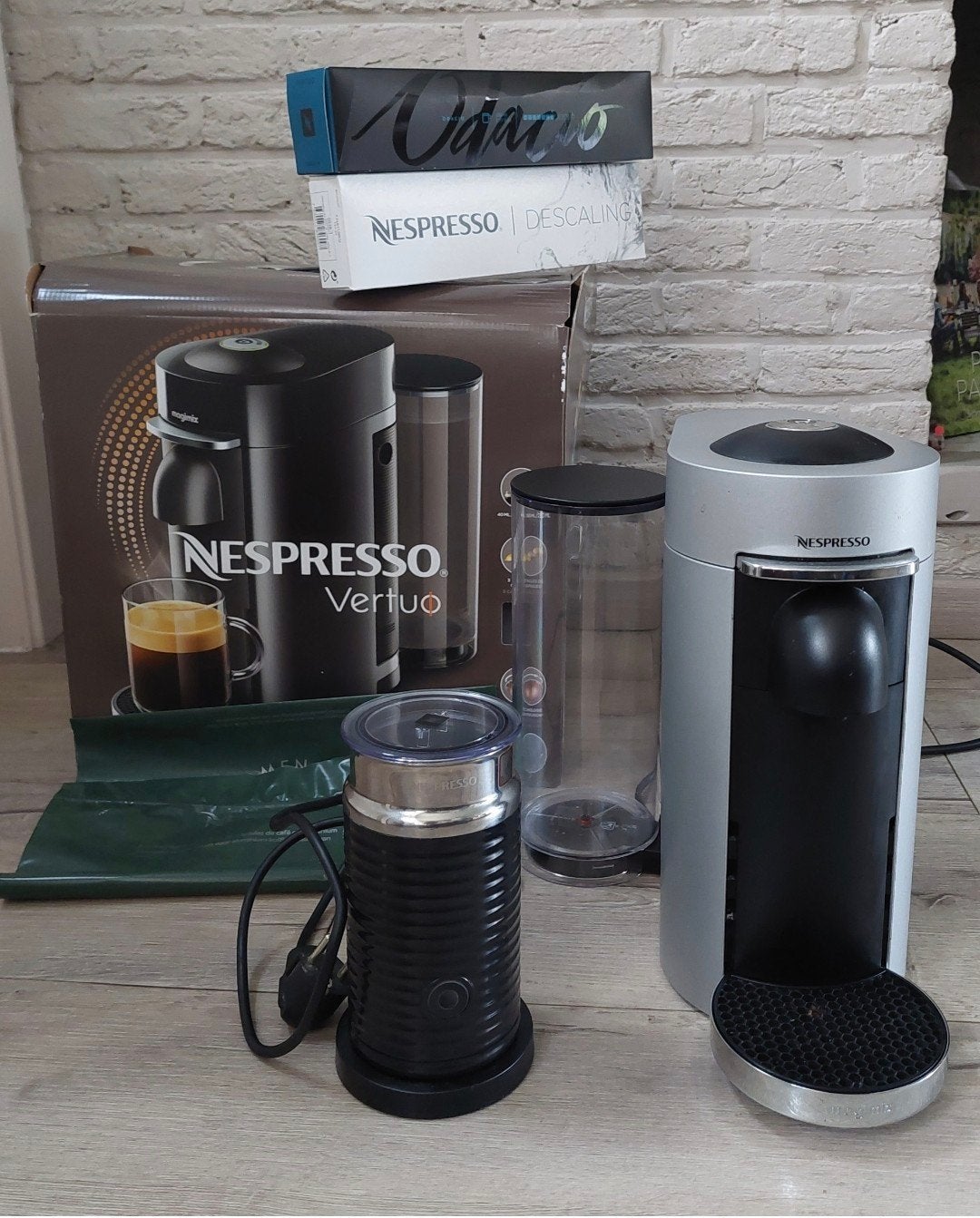 Nespresso vertuo met Nespresso melkschuimer, Ophalen, Zo goed als nieuw, Nespresso, Nespresso