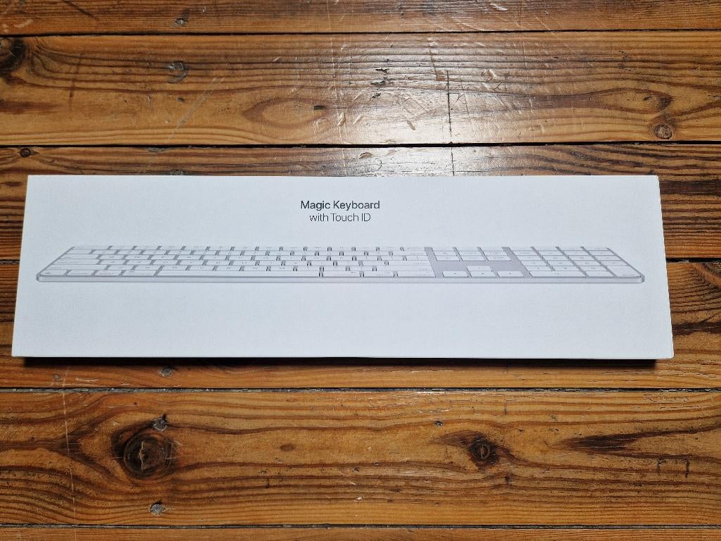 Magic keyboard touch id en numeric keypad, Computers en Software, Ophalen, Nieuw, Numeriek, Draadloos