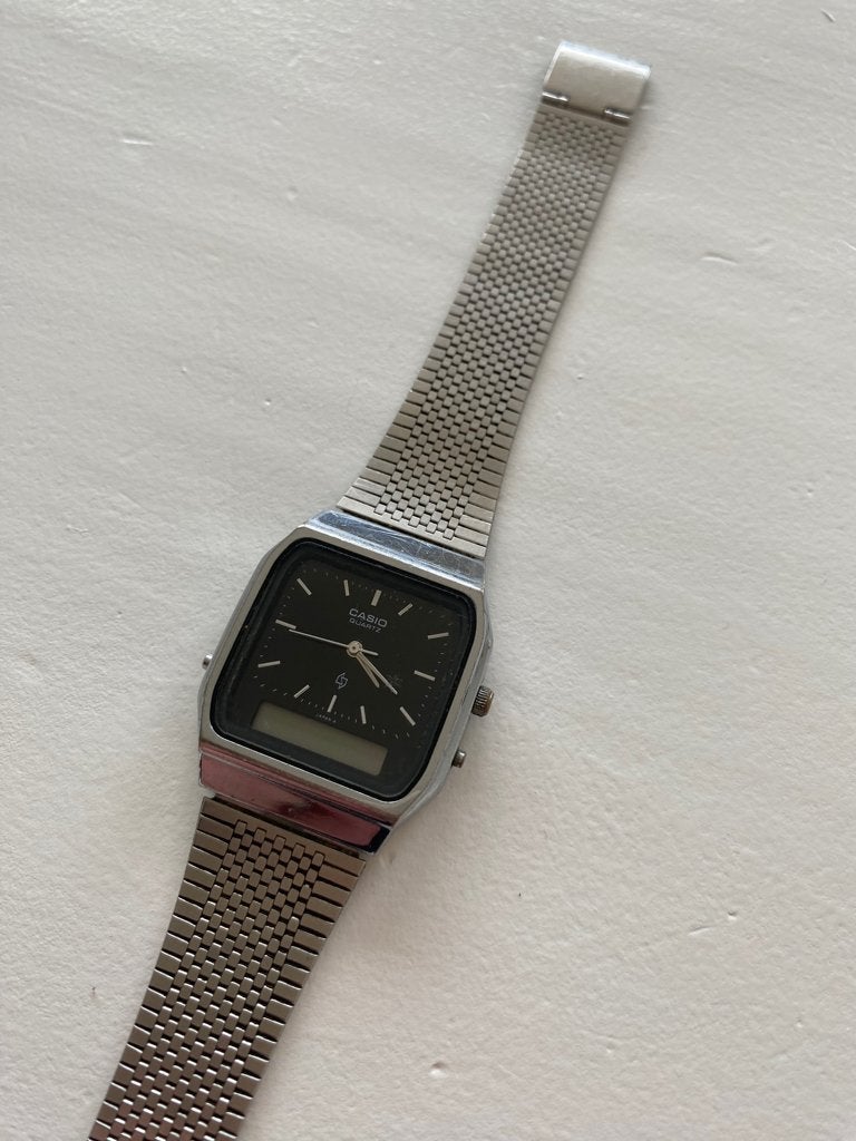 Casio Vintage Ana-Digi – Montre rétro analogique/digitale, Bijoux, Sacs & Beauté, Montres | Hommes, Enlèvement ou Envoi, Utilisé