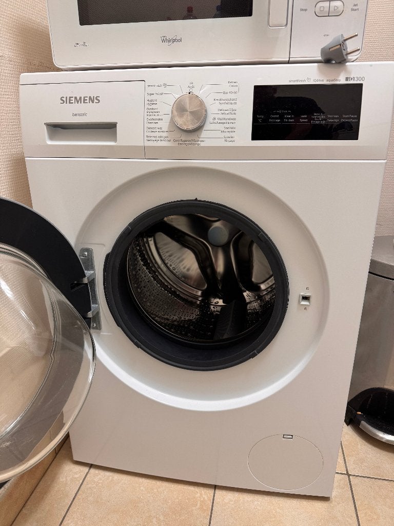 Machine à laver Siemens WM14N299FG, 1200 à 1600 tours, 6 à 8 kg, 85 à 90 cm, Chargeur frontal