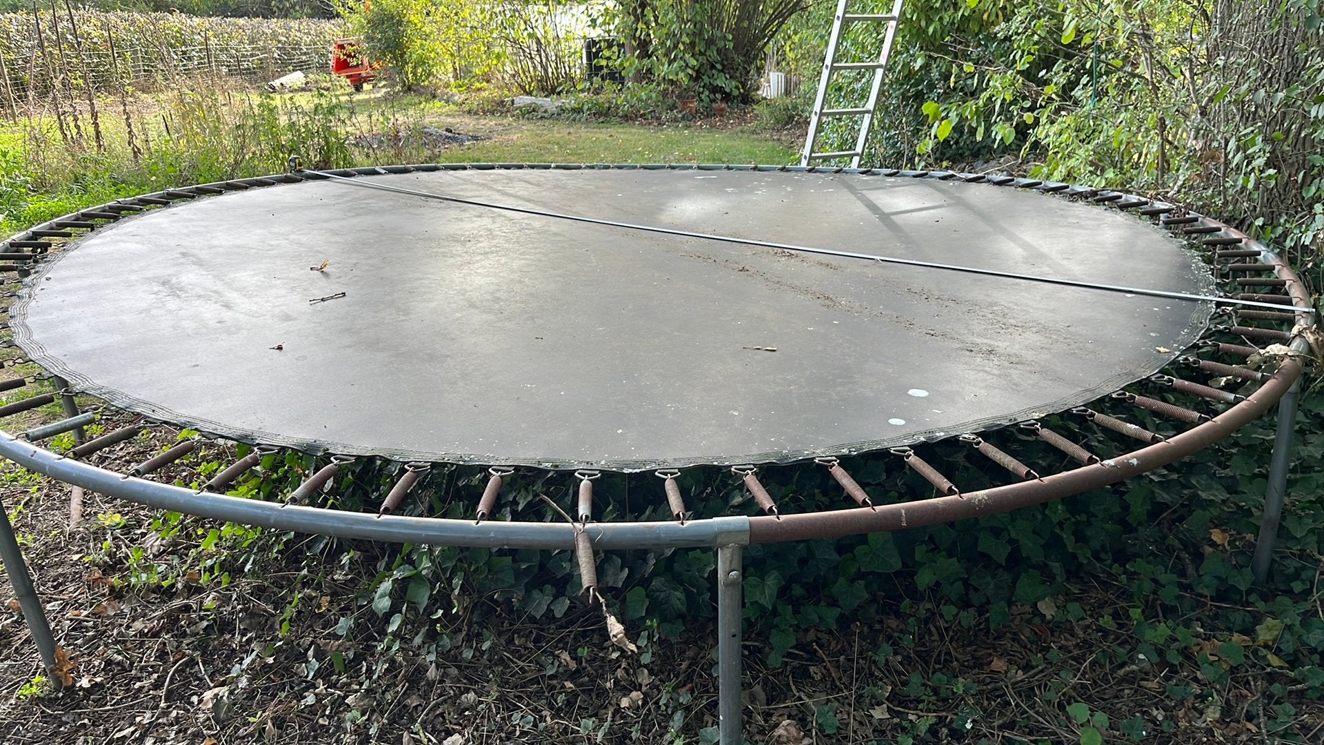 Trampoline gratuit, Enlèvement, Utilisé