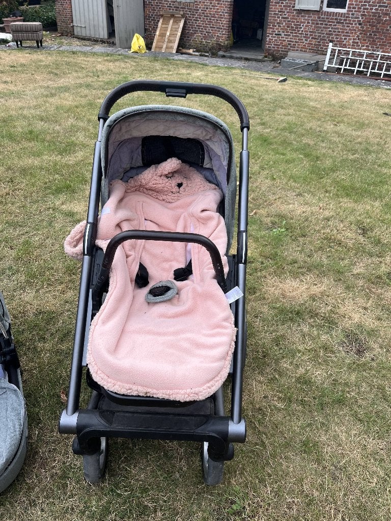 Baby-uitverkoop: Maxi-Cosi, Tripp Trapp… Alles samen €200!, Ophalen, Gebruikt