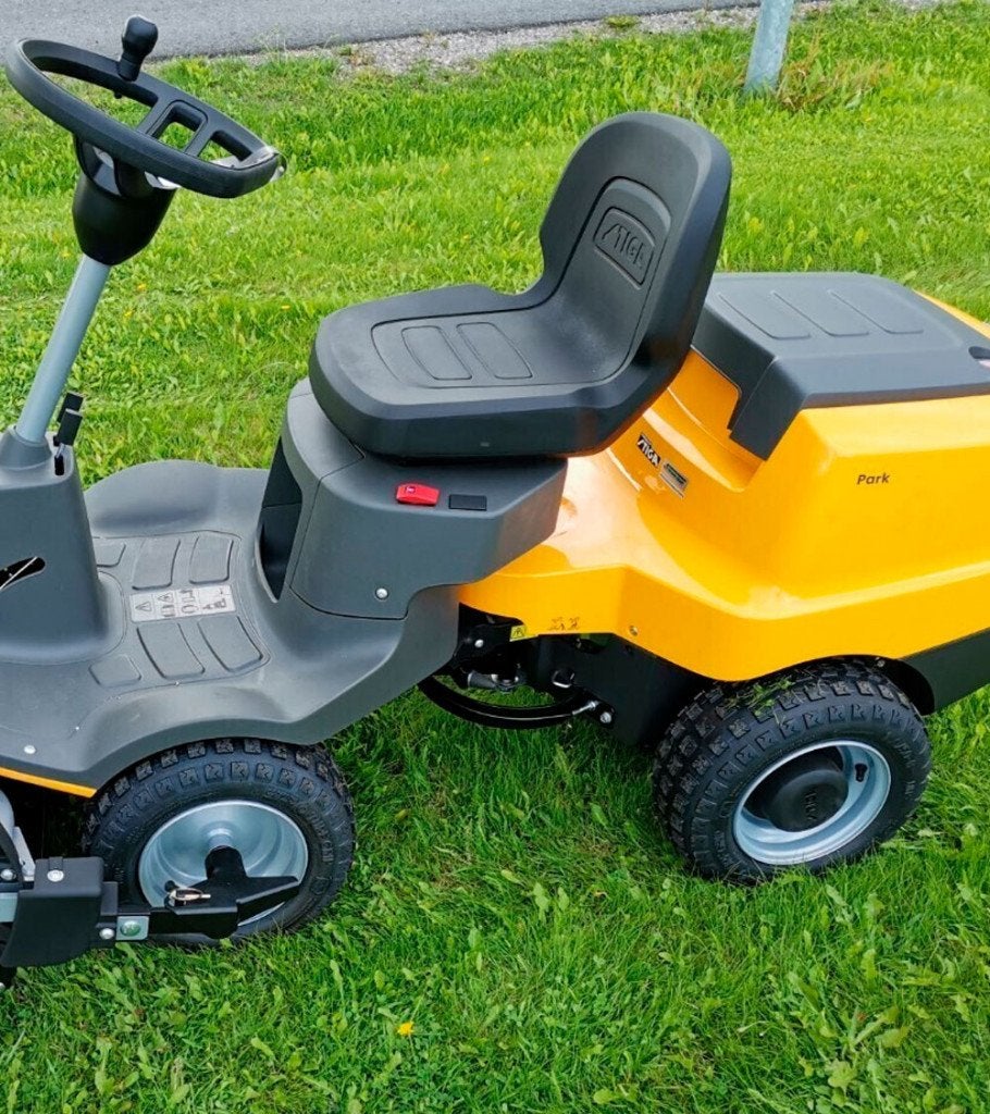 Nieuwe Stiga Park 300 LC (of RC) incl.maaidek, Ophalen of Verzenden, Nieuw, Stiga Park