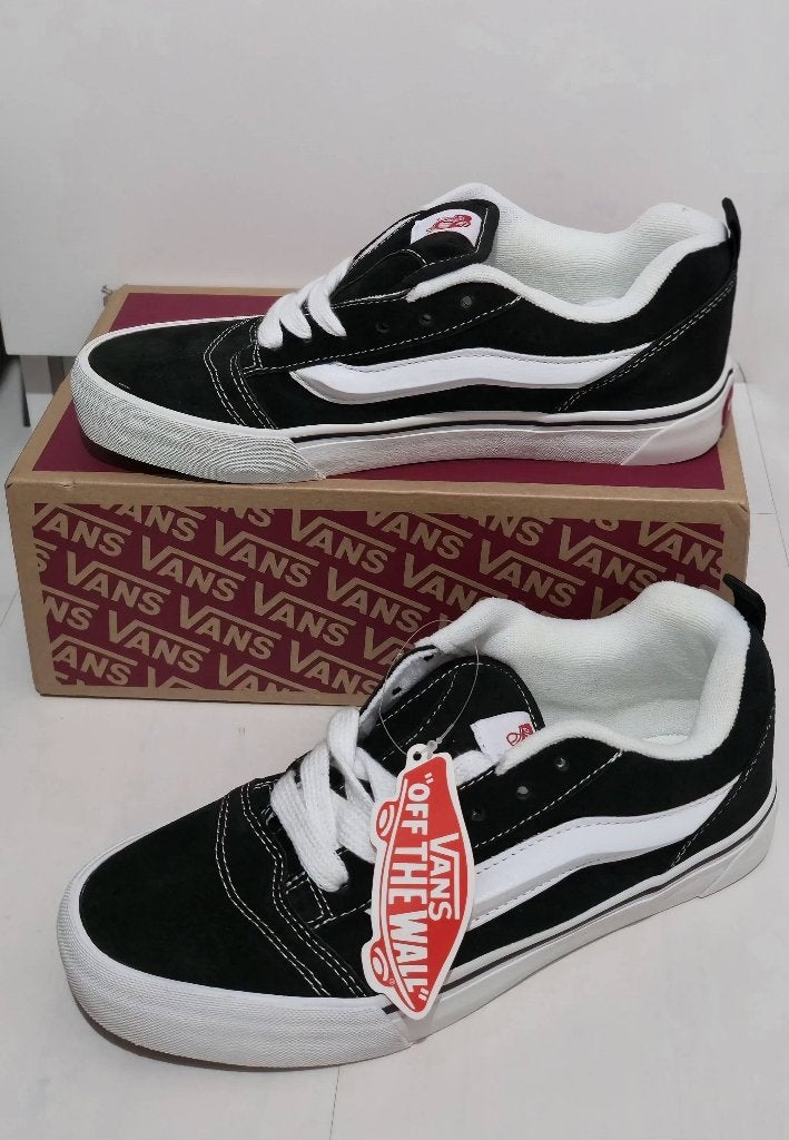 Vans Knu Skool Black White - Nieuw met tag (T. 40.5), Kleding | Dames, Schoenen, Ophalen, VANS /ALL-STAR Converse, Zwart, Overige typen