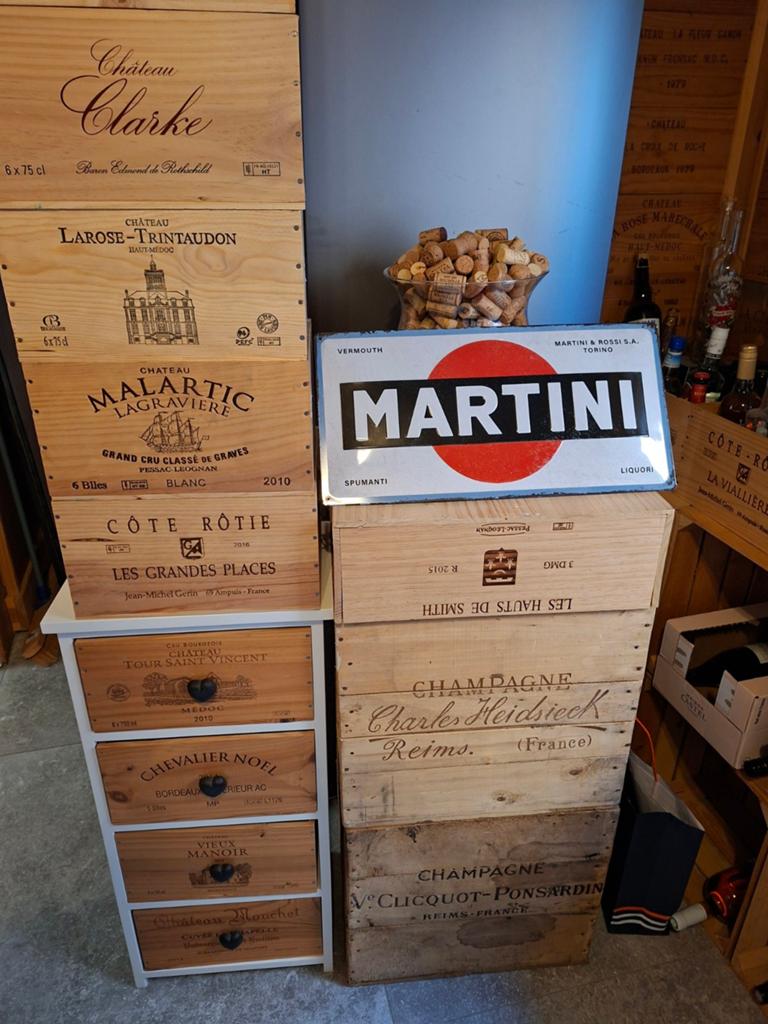 MARTINI, Collections, Enlèvement